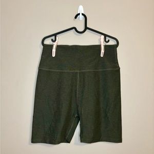 Beyond Yoga XXL Yoga Shorts